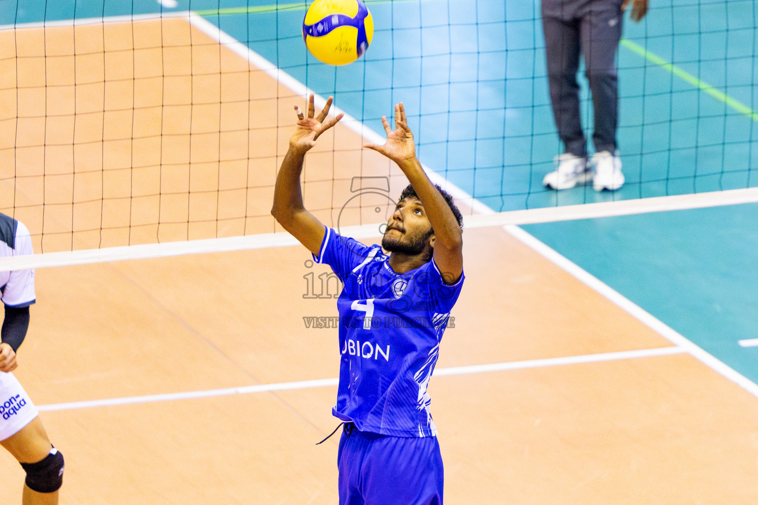 Club HDC vs Dhadimagu Sports & Recreation Club in Semi Finals of MILO VAM Cup 2025 held in Male', Maldives on Tuesday, 1st July 2025 at Social Center Indoor Hall Photos By: Nausham Waheed / images.mv