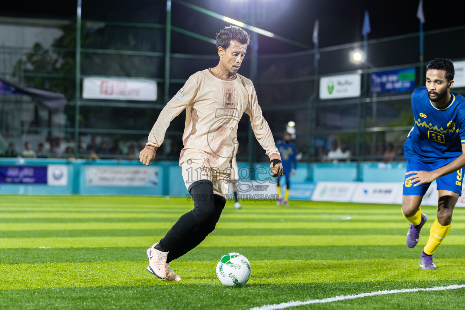 Dee Cee Jay SC vs Fools SC in Semi Finals of Laamehi Dhiggaru Ekuveri Futsal Challenge 2025 was held on Sunday, 27th July 2025, at Dhiggaru Futsal Ground, Dhiggaru, Maldives Photos: Areef Adam / images.mv