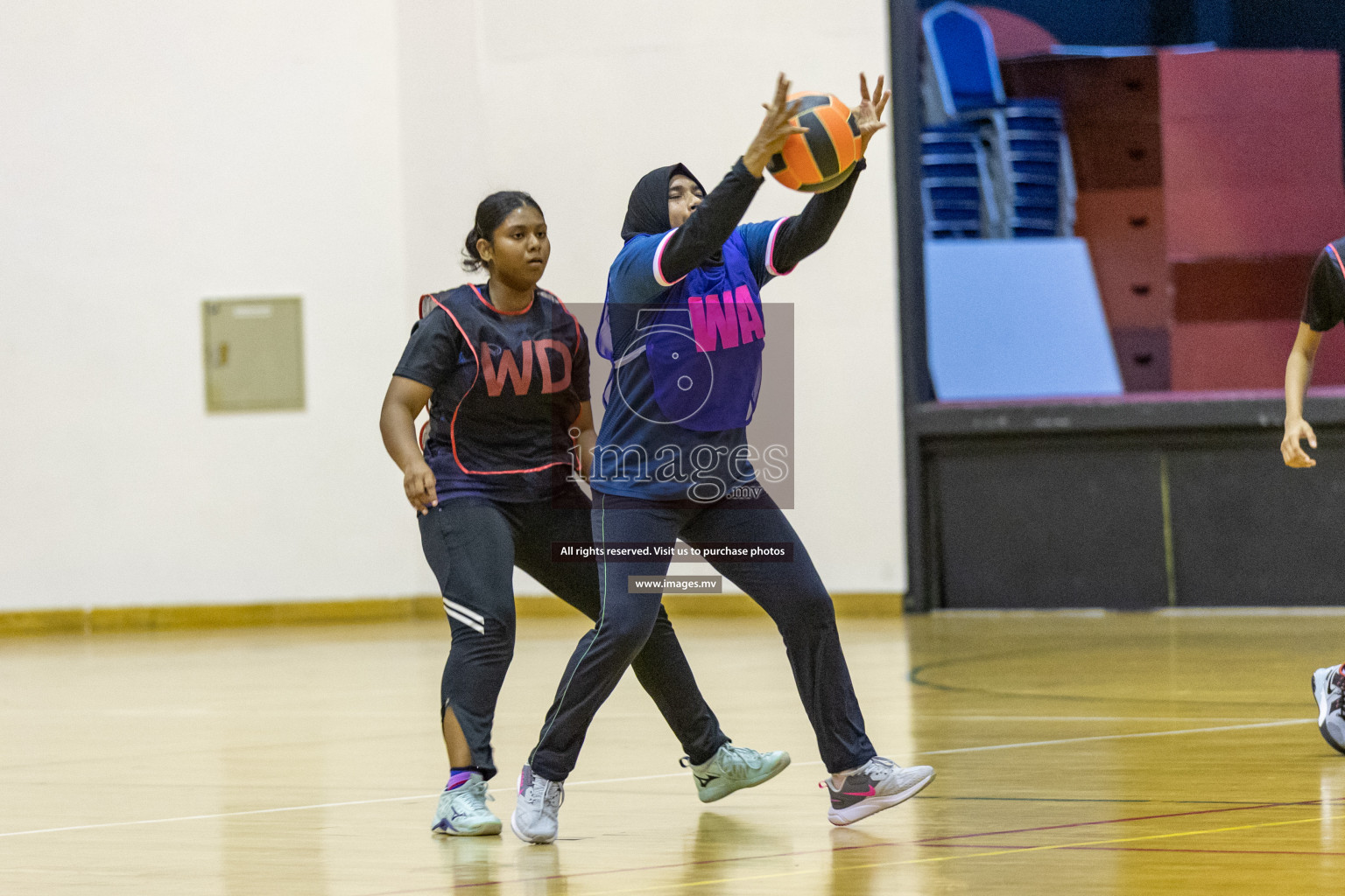 Xenith Sports Club vs Youth United Sports Club in the Milo National Netball Tournament 2022 on 18 July 2022, held in Social Center, Male', Maldives. Photographer: Shuu, Hassan Simah / Images.mv