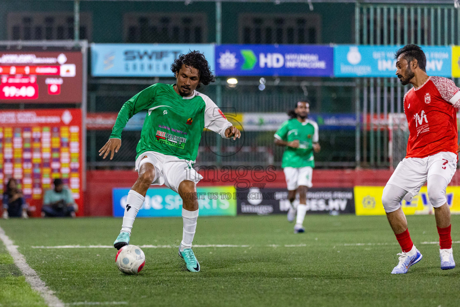 L Maavah vs L Kalaidhoo in Day 3 of Golden Futsal Challenge 2024 was held on Wednesday, 17th January 2024, in Hulhumale', Maldives
Photos: Ismail Thoriq / images.mv