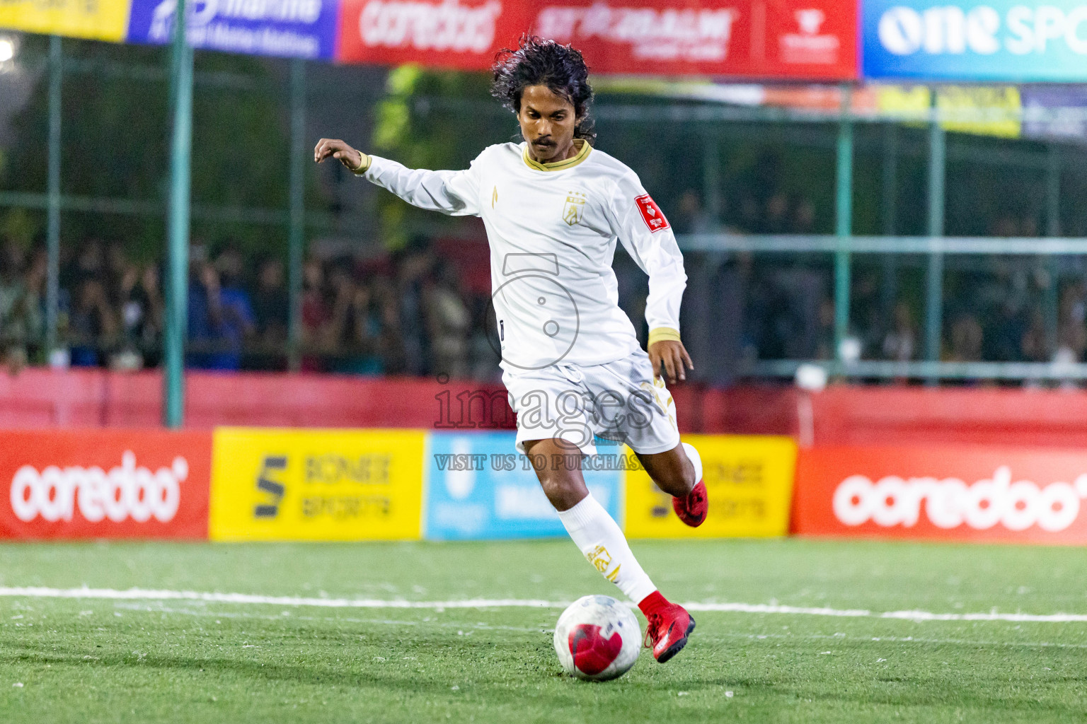 Th. Madifushi  VS  Th. Thimarafushi in Day 11 of Golden Futsal Challenge 2024 was held on Thursday, 25th January 2024, in Hulhumale', Maldives
Photos: Nausham Waheed / images.mv