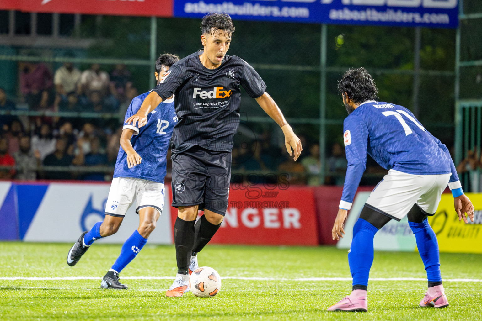 Club TTS vs MACL in Day 13 of Club Maldives Cup 2025 was held in Rehendhi Futsal Ground, Hulhumale', Maldives on Monday, 13th October 2025.
Photos: Ismail Thoriq / images.mv