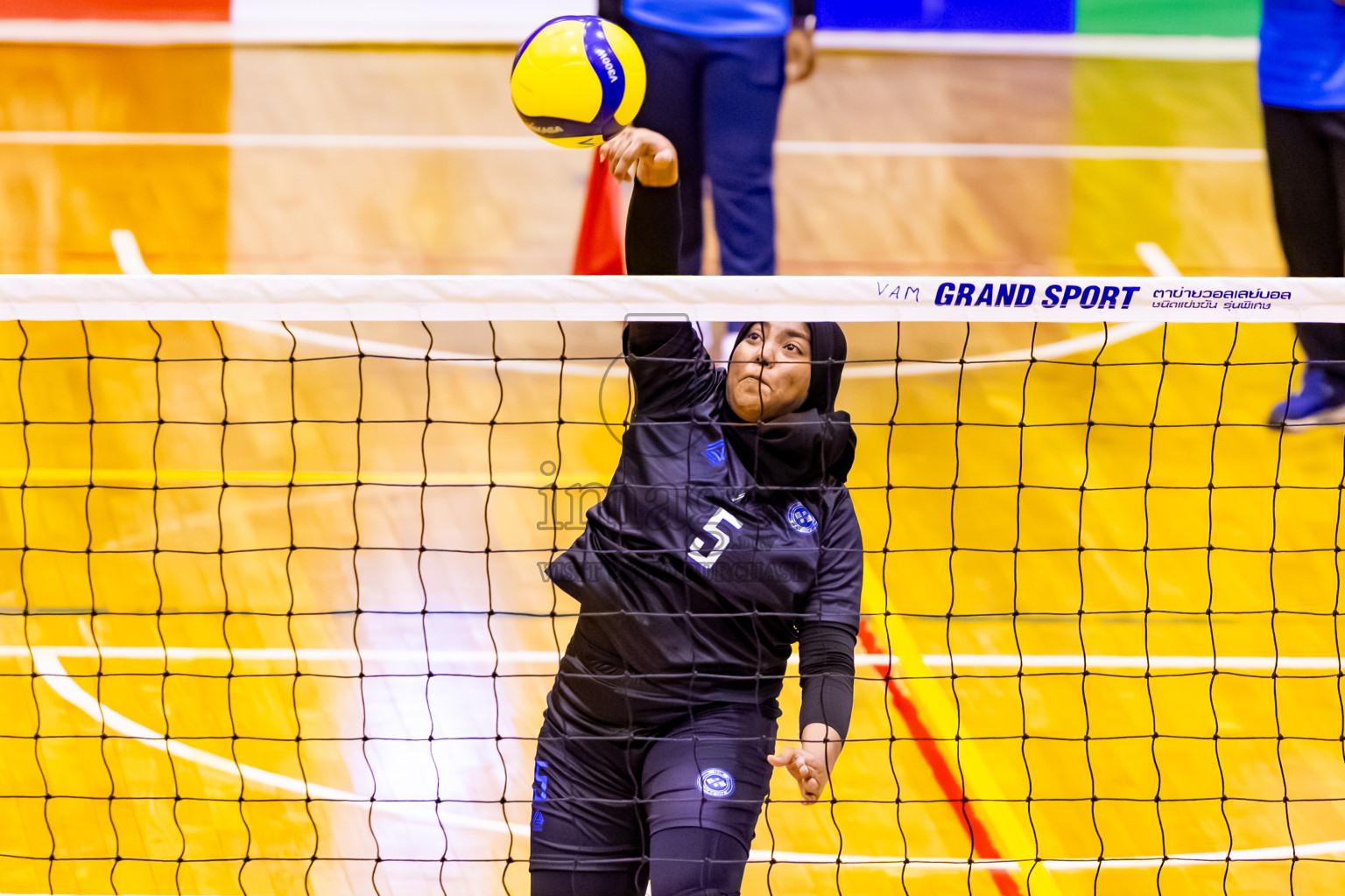 Male' City Team 1 vs Male' City Team 3 in the Finals of MILO Raajje Volley Junior Championship 2025 (U19 Girls) was held in Social Center Indoor Hall, Maldives on Sunday, 28th September 2025. Photos: Nausham Waheed / images.mv