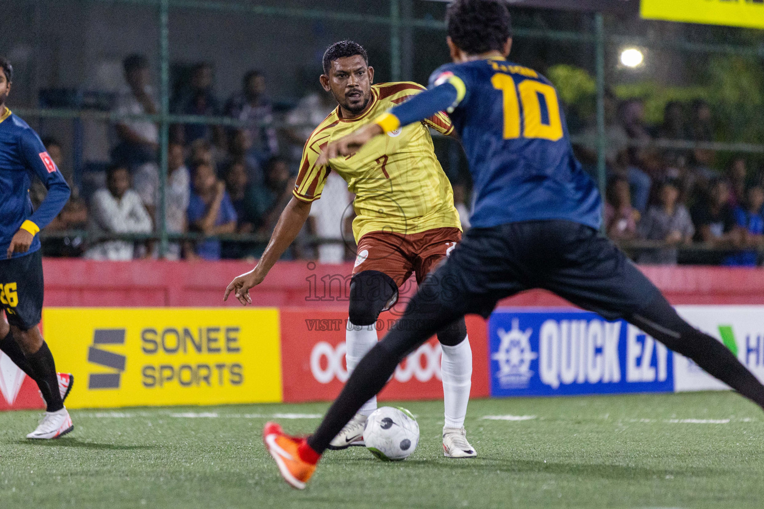 N Holhudhoo vs N Velidhoo in Day 7 of Golden Futsal Challenge 2024 was held on Saturday, 20th January 2024, in Hulhumale', Maldives Photos: Nausham Waheed / images.mv