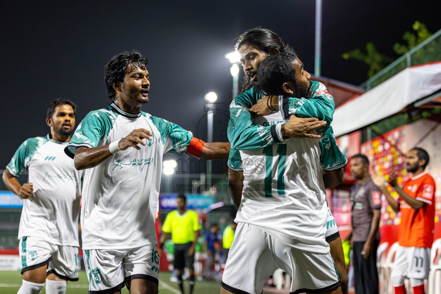HDh Nolhivaran vs HDh Kumundhoo in Day 13 of Golden Futsal Challenge 2025 was held on Friday, 17th January 2025, in Hulhumale', Maldives 
Photos: Hassan Simah / images.mv