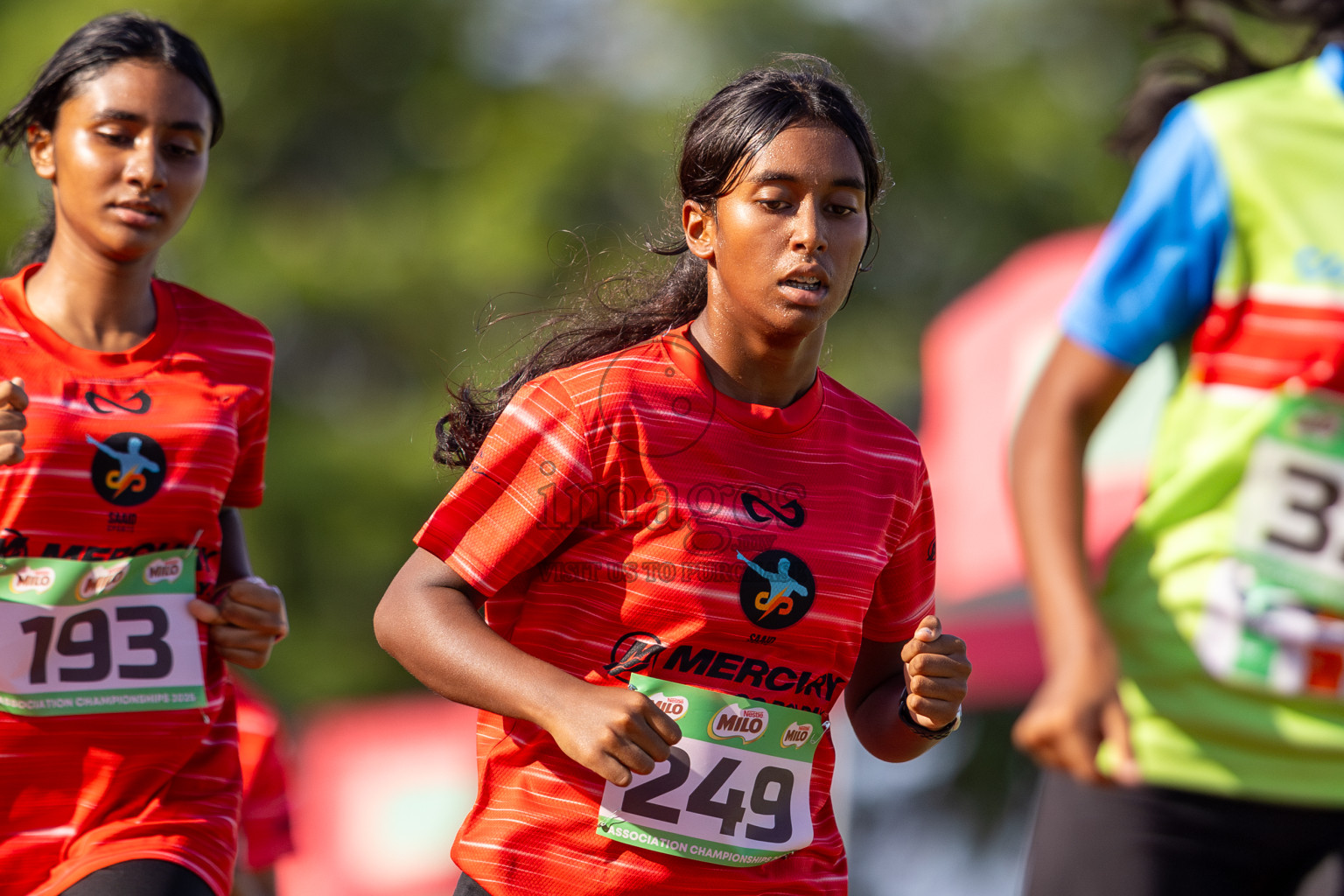 Day 1 of 12th Milo Association Championships was held in Ekuveni Track at Male', Maldives on Thursday, 24th April 2025.
Photos: Ismail Thoriq / images.mv