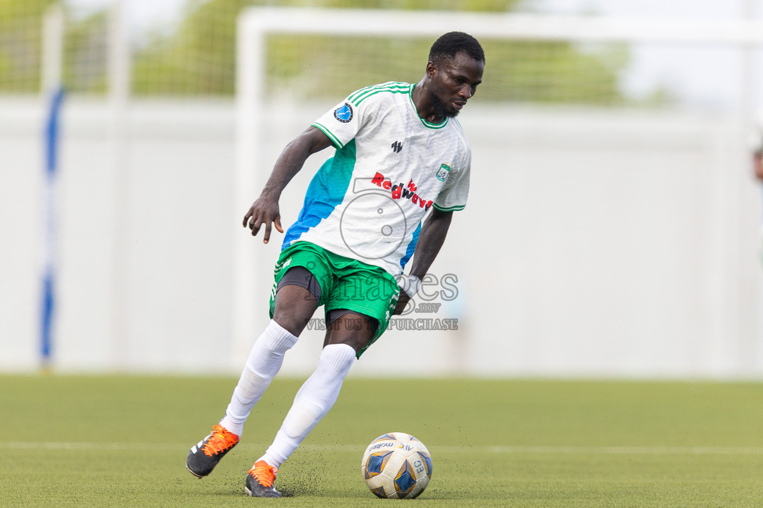 Huss Songun FT VS Aajeelakah Eydhafushi FT in Day 4 of Eydhafushi Cup 2025 held in Eydhafushi Football Stadium at B. Eydhafushi, Maldives on Monday, 8th September 2025. Photos: Arif Rasheed / images.mv