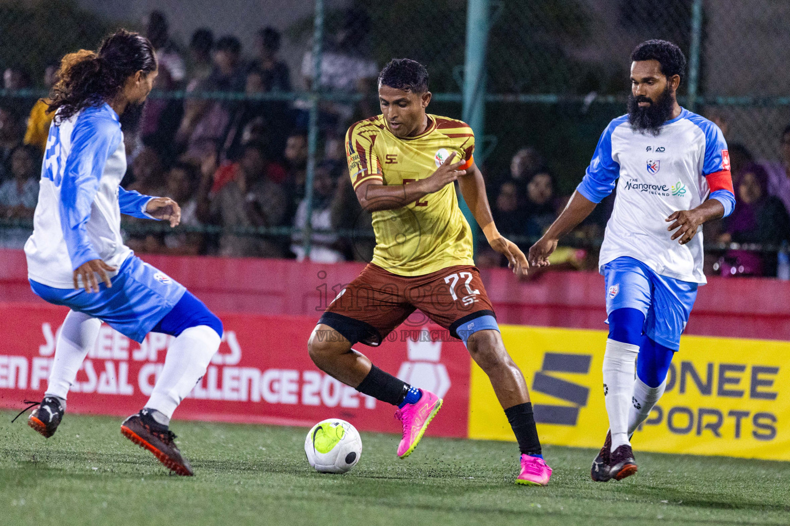 N Kendhikulhudhoo vs N Holhudhoo in Day 18 of Golden Futsal Challenge 2024 was held on Thursday, 1st February 2024, in Hulhumale', Maldives Photos: Nausham Waheed, / images.mv