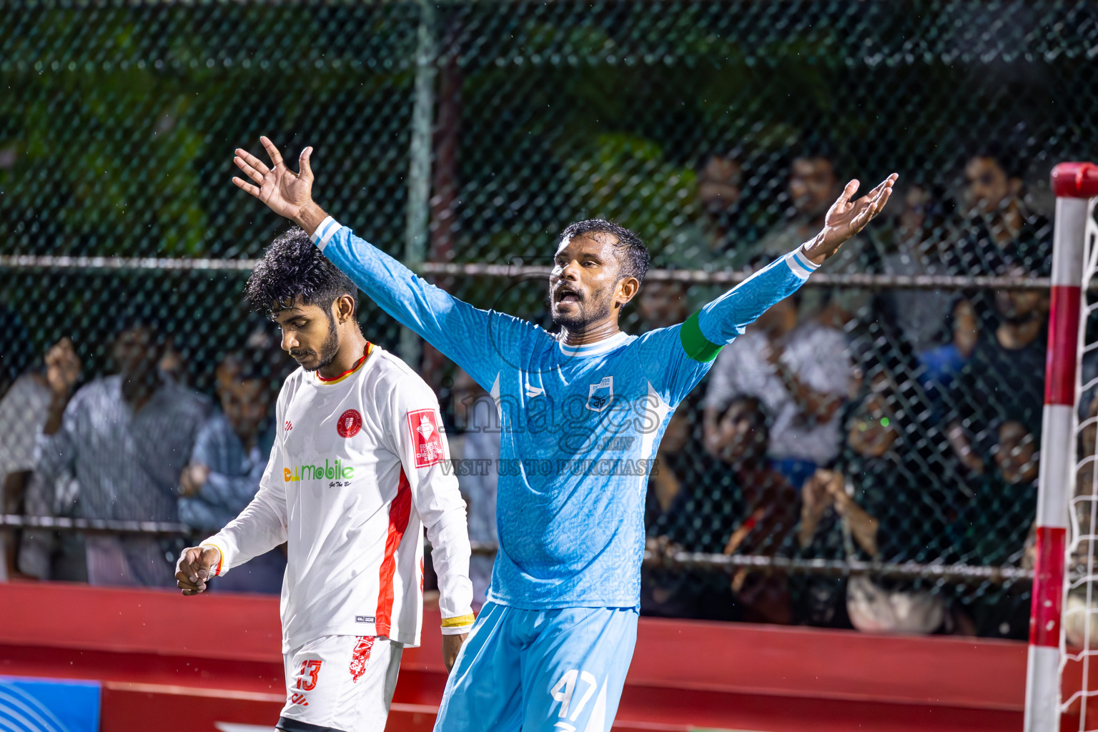 HA Dhidhdhoo vs HA Maarandhoo in Haa Alifu Atoll Semi Final on Day 23 of Golden Futsal Challenge 2025 was held on Monday , 27th January 2025, in Hulhumale', Maldives.
Photos: Ismail Thoriq / images.mv
