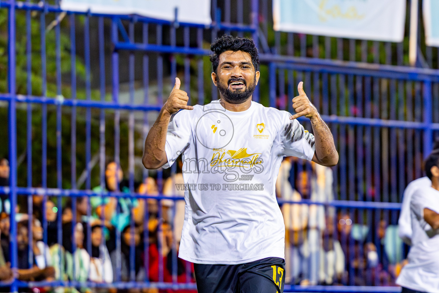 Kudarikilu vs Dharavandhoo in Day 4 of Better in Baa Futsal Fiesta 2025 Men's division held in B. Eydhafushi, Maldives on Saturday, 8th November 2025. Photos: Nausham Waheed / images.mv