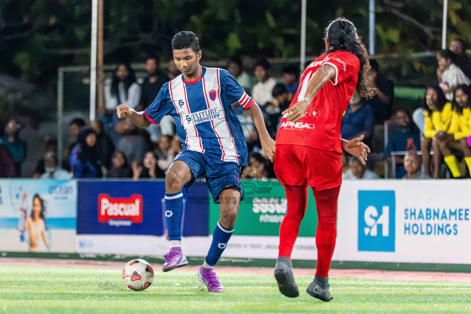 Kanmathi FC VS Maahinne United in Day 4 - Fonadhoo Youth Futsal Challenge 2025 held in Fonadhoo Futsal Stadium, L. Fonadhoo, Maldives on Wednesday, 29th October 2025 Photos: Arif Rasheed / images.mv