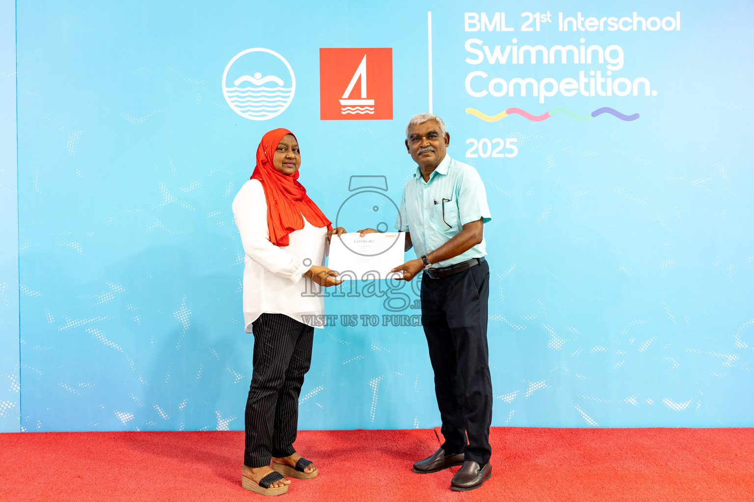 Closing Ceremony of BML 21st Interschool Swimming Competition 2025 .was held in Hulhumale' Swimming Pool, Hulhumale', Maldives on Saturday, 18th October 2025. 
Photos: Hassan Simah / images.mv