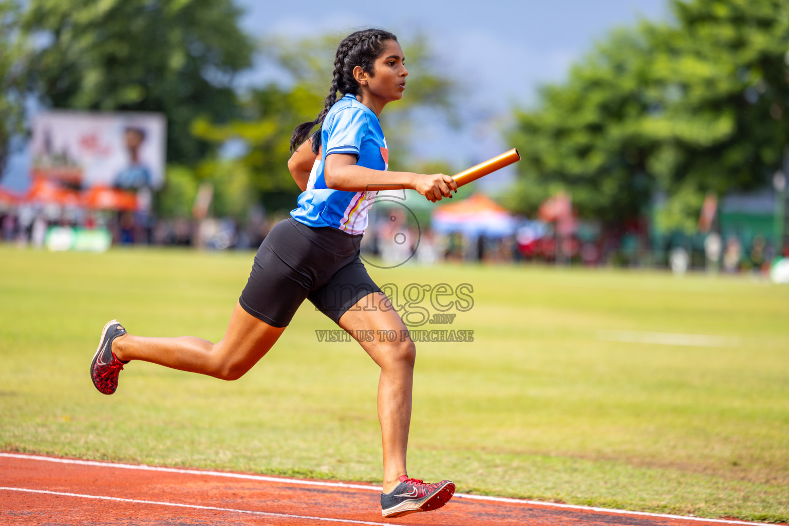Day 6 of Inter-school Athletics Championship 2025 held in Ekuveni Synthetic Track, Male', Maldives on Sunday, 12th October 2025. Photos by: Ismail Thoriq / Images.mv
