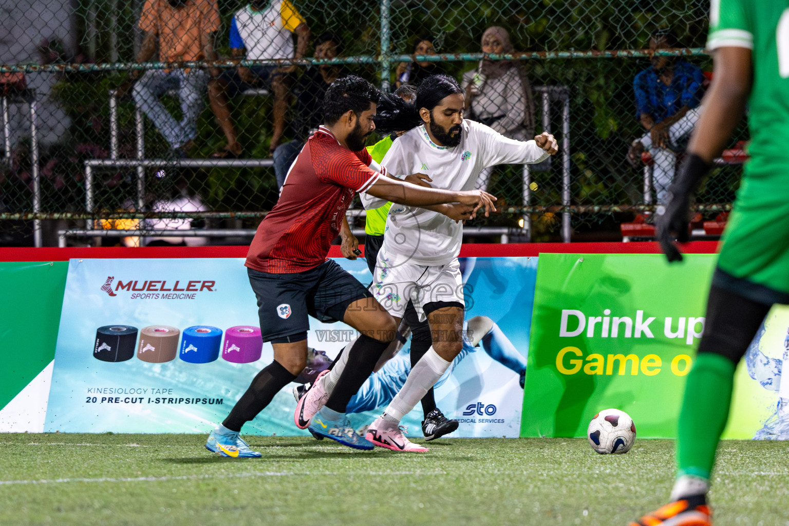 CLUB 220 vs TEAM MCC in Club Maldives Classic 2024 held in Rehendi Futsal Ground, Hulhumale', Maldives on Sunday, 15th September 2024. Photos: Mohamed Mahfooz Moosa / images.mv