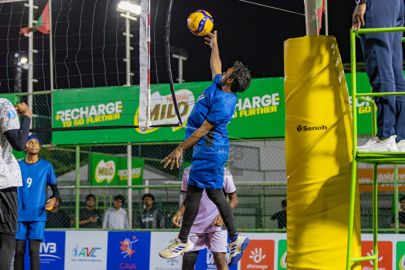 Maathoda Sports Club vs Sports Club City in the Finals of Milo National Junior Volleyball Championship 2025 Men's Division was held on Sunday, 30th November 2025 at Ekuveni Turf Court Male', Maldives. Photos: Areef Adam / images.mv