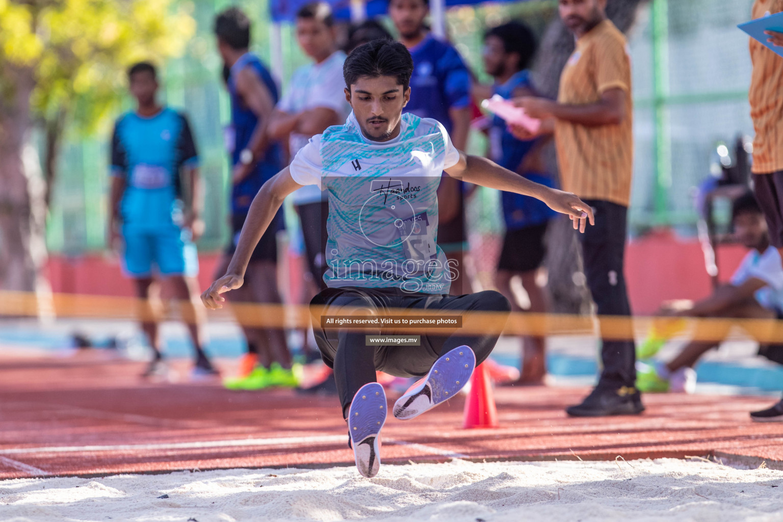 Day 1 of Inter-School Athletics Championship held in Male', Maldives on 22nd May 2022. Photos by: Nausham Waheed / images.mv