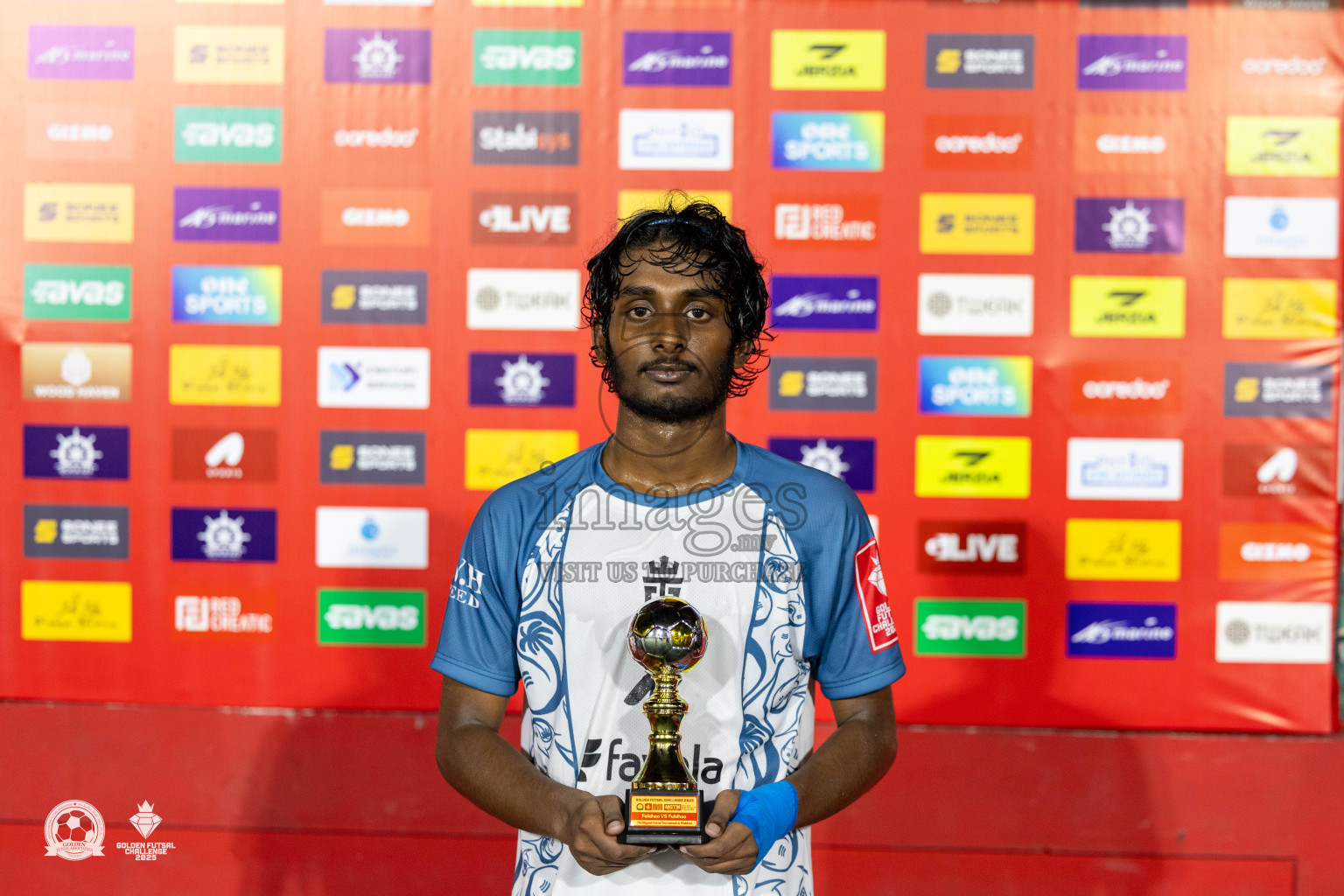 V. Fulidhoo vs V. Felidhoo in Day 12 of Golden Futsal Challenge 2025 was held on Thursday, 16th January 2025, in Hulhumale', Maldives Photos: Mohamed Mahfooz Moosa / images.mv