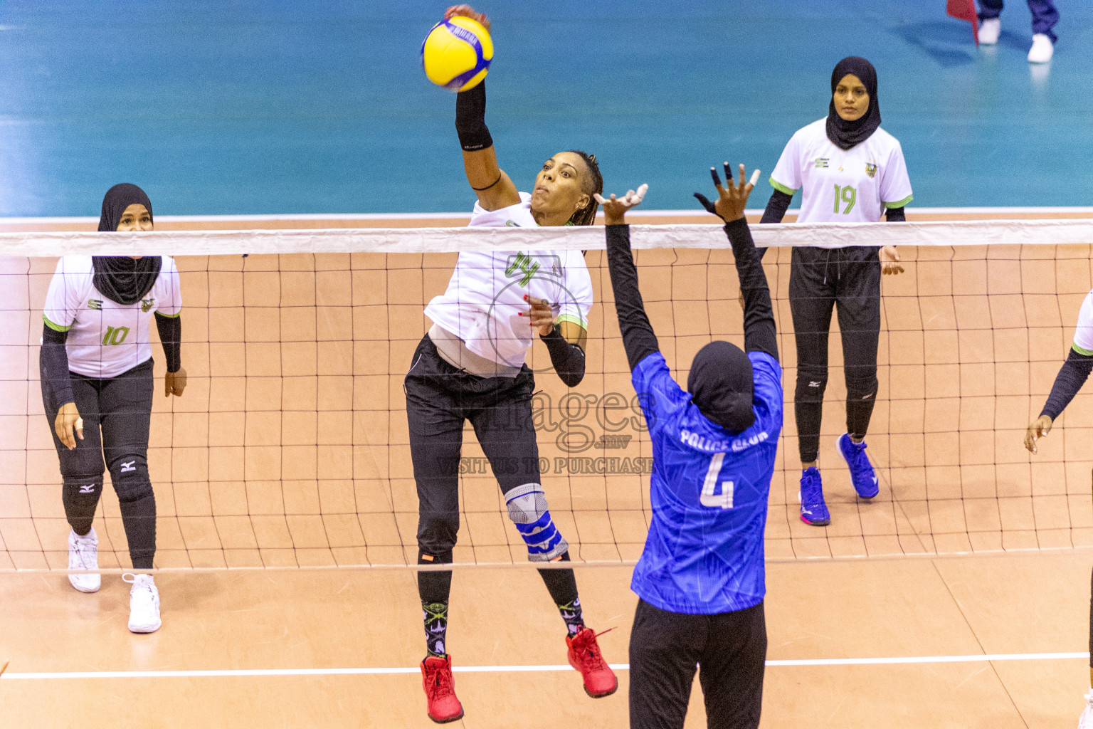 Final of Women's Division of Volleyball Association Cup 2023 held in Male', Maldives on Monday, 25th December 2023 at Social Center Indoor Hall Photos By: Nausham Waheed /images.mv