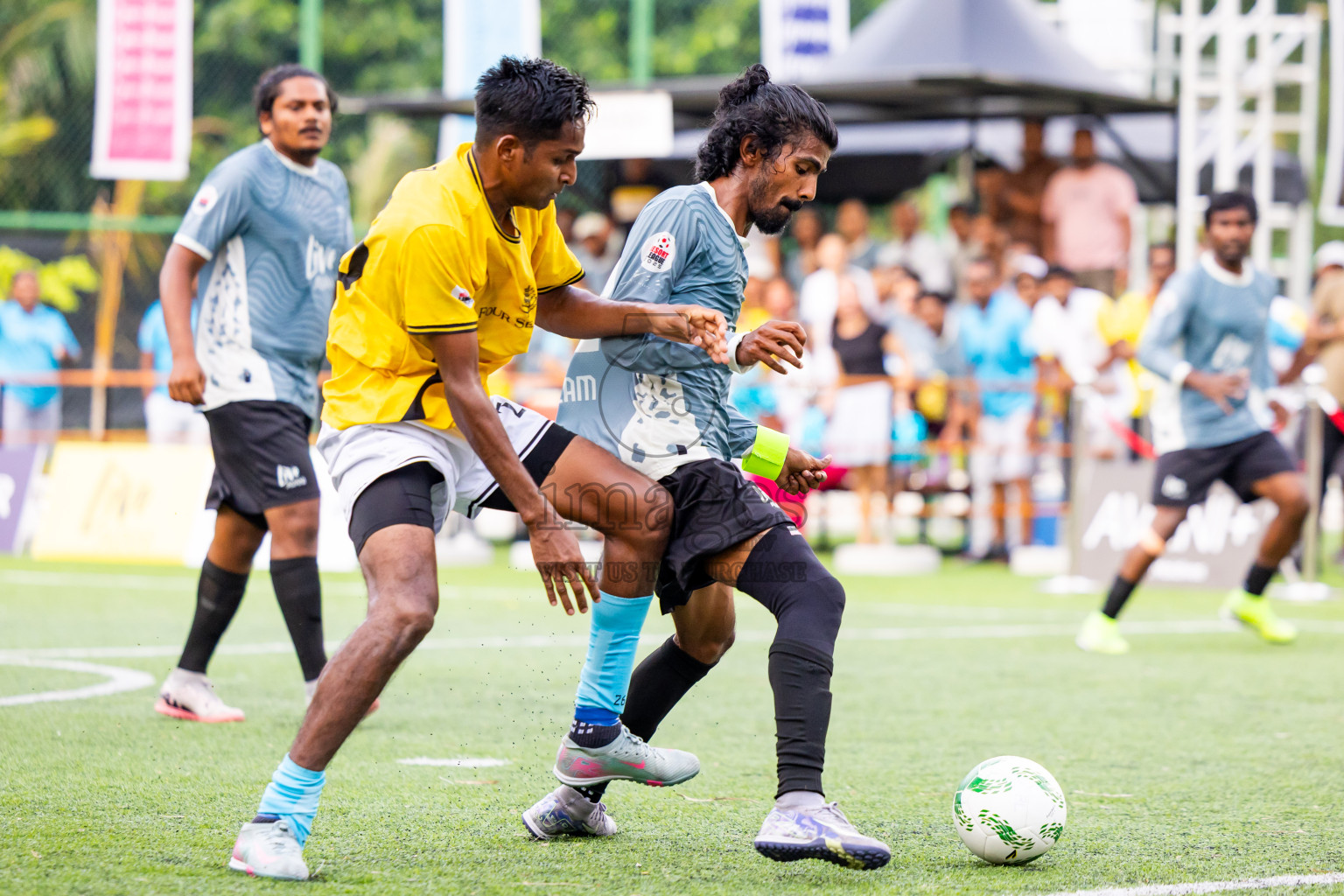 Avani vs Four Seasons in Day 4 of Resort League 2025 (Baa Zone) was held on Sunday, 13th July 2025 in Avani+ Fares Maldives Resort, Baa Atoll, Maldives. Photos: Nausham Waheed / images.mv