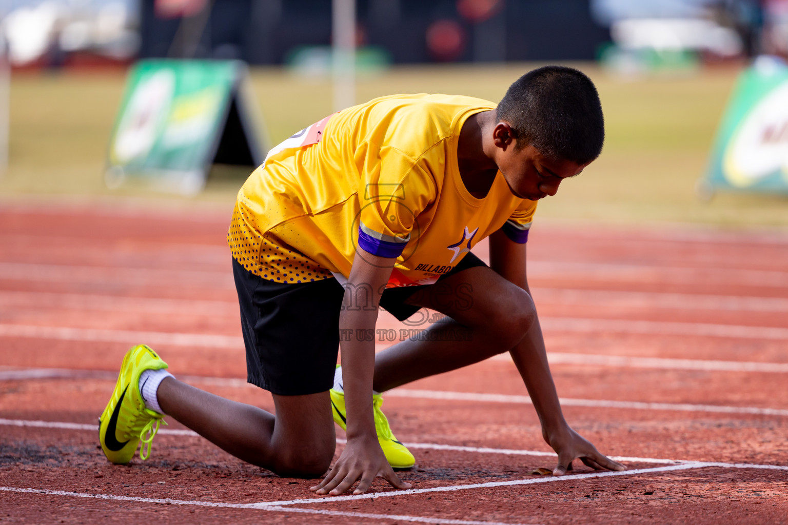 Day 4 of Inter-school Athletics Championship 2025 held in Ekuveni Synthetic Track, Male', Maldives on Thursday, 09th October 2025. Photos by: Nausham Waheed / Images.mv