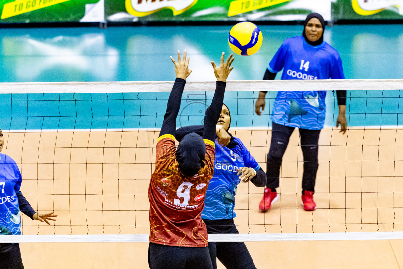 Day 3 of Women's Division of Milo VAM Cup 2024 held in Male', Maldives on Wednesday, 10th July 2024 at Social Center Indoor Hall Photos By: Nausham Waheed / images.mv