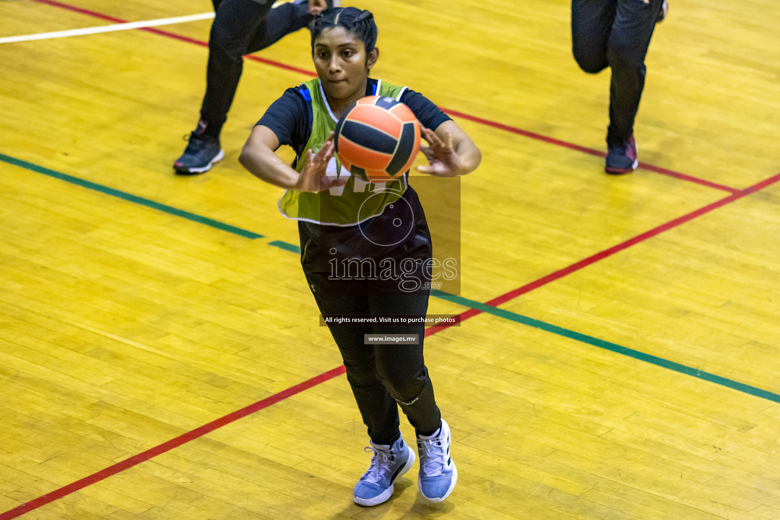 Lorenzo Sports Club vs Youth United Sports Club in the Milo National Netball Tournament 2022 on 20 July 2022, held in Social Center, Male', Maldives. Photographer: Hassan Simah / Images.mv