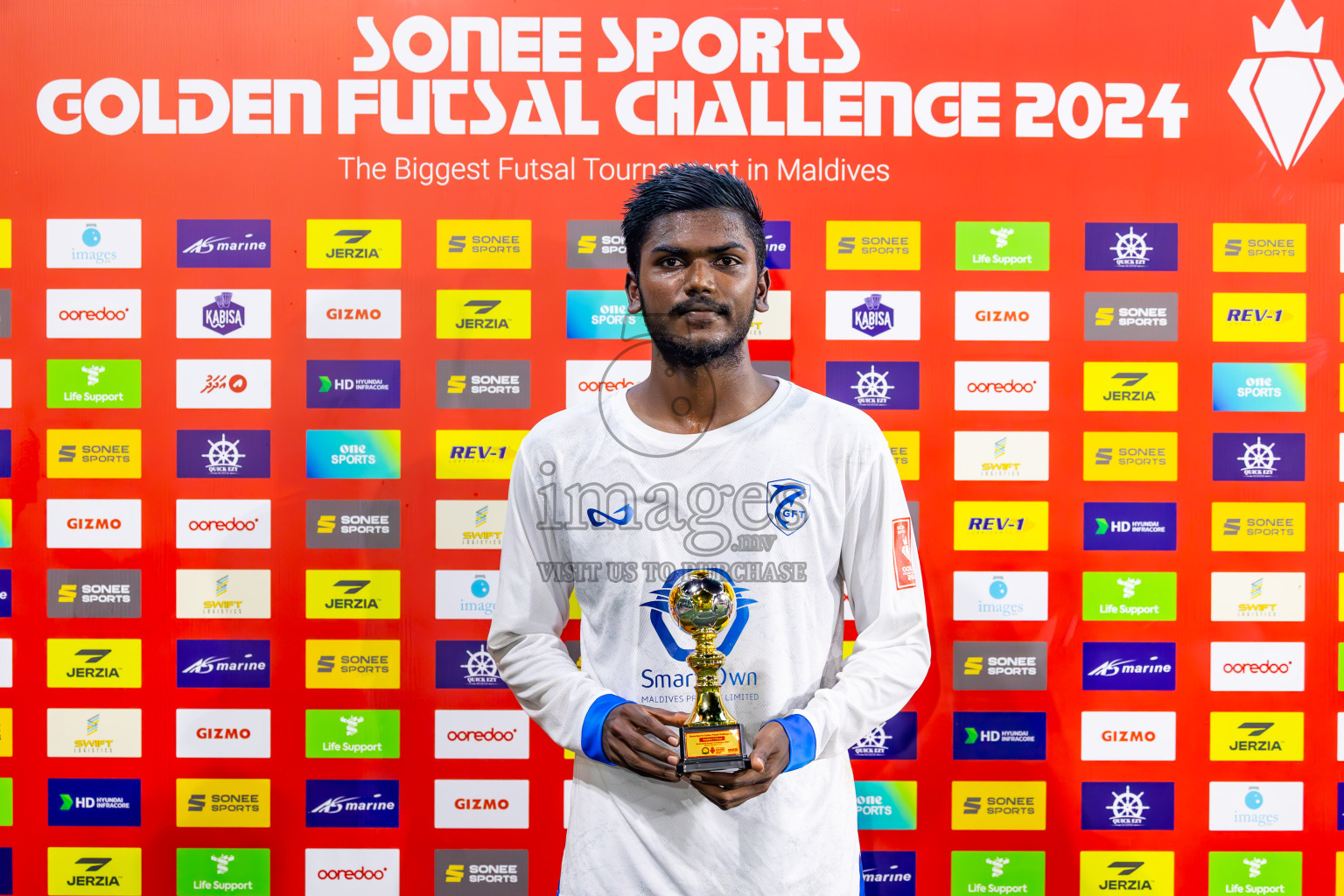 M Mulah VS M Raiymandhoo in Day 25 of Golden Futsal Challenge 2024 was held on Thursday , 8th February 2024 in Hulhumale', Maldives
Photos: Ismail Thoriq / images.mv