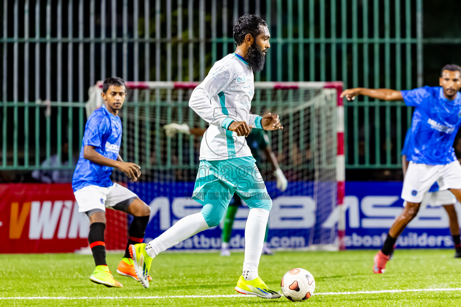 MPL vs Police Club in Day 6 of Club Maldives Cup 2025 was held in Rehendhi Futsal Ground, Hulhumale', Maldives on Saturday, 4th October 2025. Photos: Nausham Waheed / images.mv