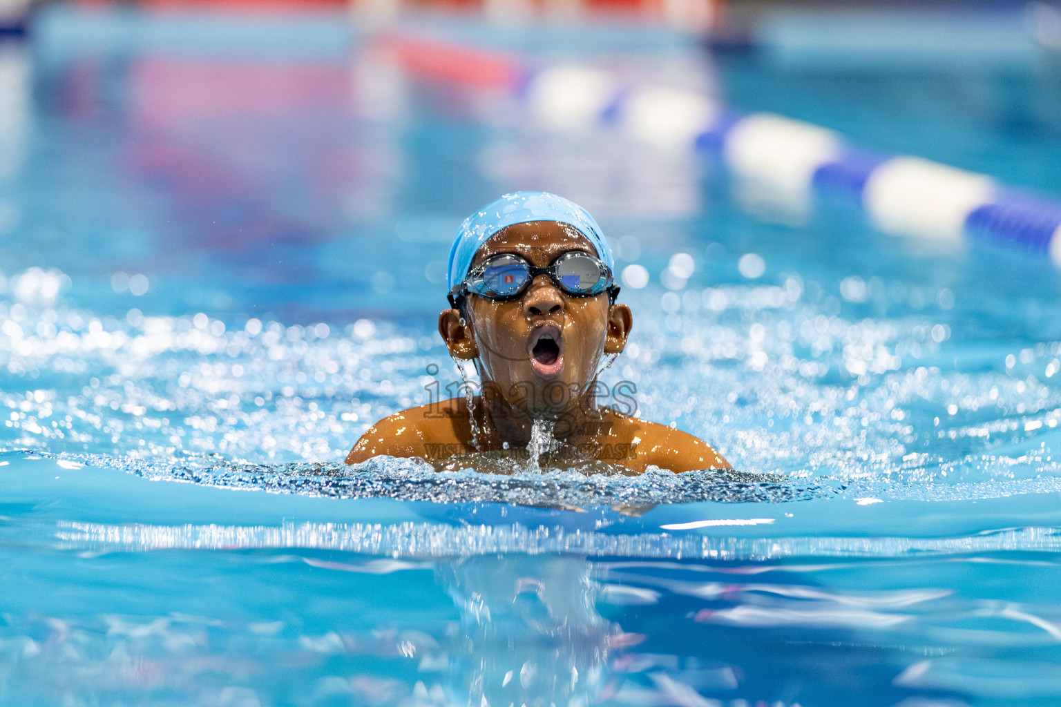 Day 4 of BML 6th National Kids Swimming Kids Festival 2025 held in Hulhumale', Maldives on Thursday, 6th November 2024. Photos: Hassan Simah / images.mv
