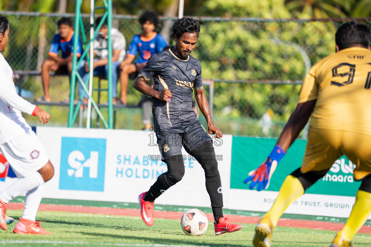 Outreef SC VS Lecrose SC in Day 3 - Fonadhoo Youth Futsal Challenge 2025 held in Fonadhoo Futsal Stadium, L. Fonadhoo, Maldives on Tuesday, 28th October 2025 Photos: Arif Rasheed / images.mv