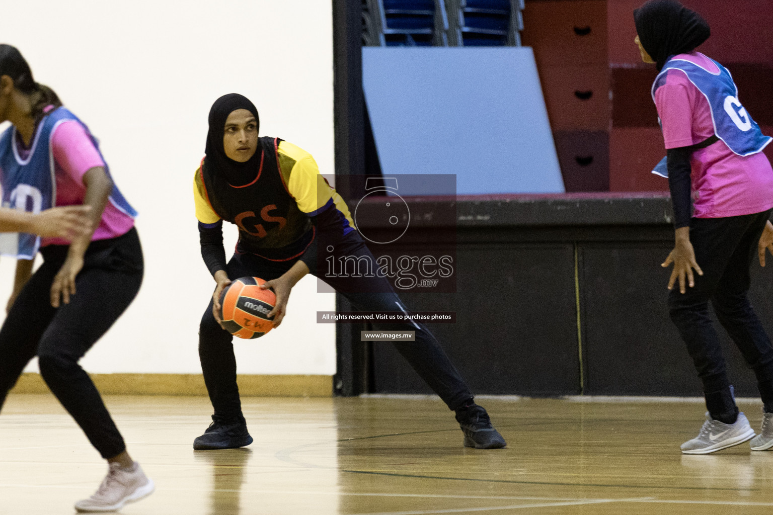 Sports Club Shinning Star vs Kulhudhuffushi in the Milo National Netball Tournament 2022 on 19 July 2022, held in Social Center, Male', Maldives. Photographer: Shuu / Images.mv