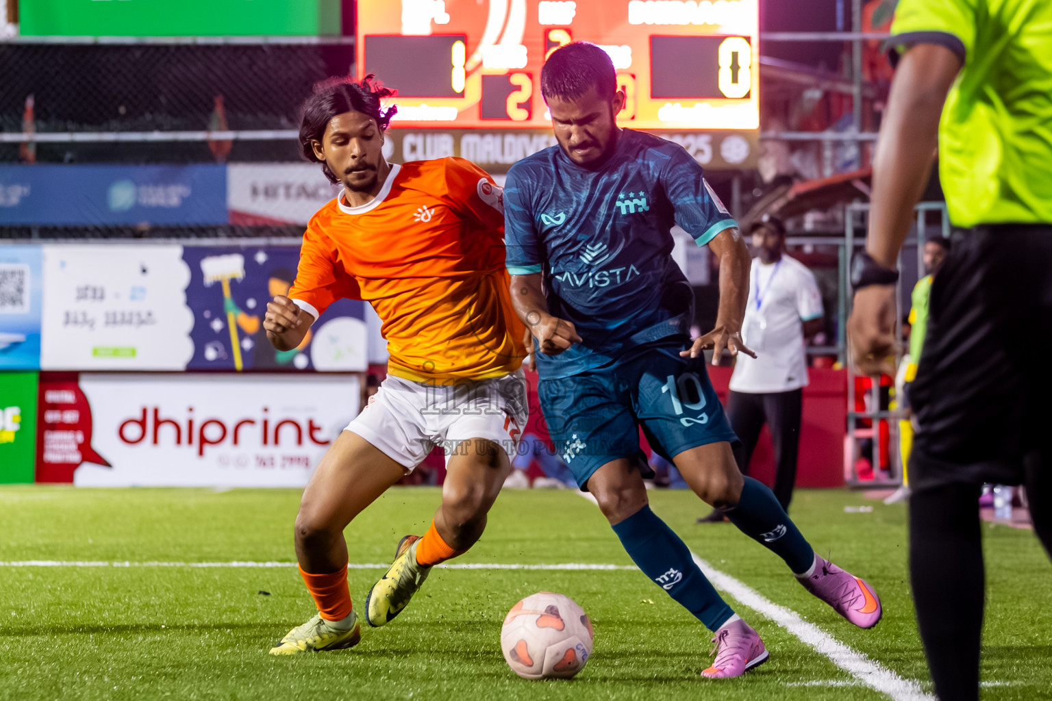 MPL vs Dhiraagu in Day 3 of Club Maldives Cup 2025 was held in Rehendi Futsal Ground, Hulhumale', Maldives on Tuesday, 30th September 2025. Photos: Nausham Waheed / images.mv