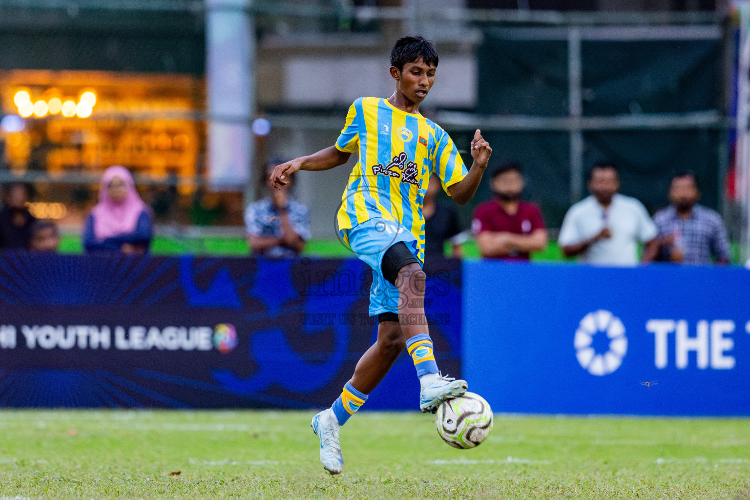 Under 14 United Victory vs Valancia on day 3 of Dhivehi Youth League 2024 held at Henveiru Stadium on Saturday, 23rd November 2024. Photos: Nausham Waheed/ Images.mv