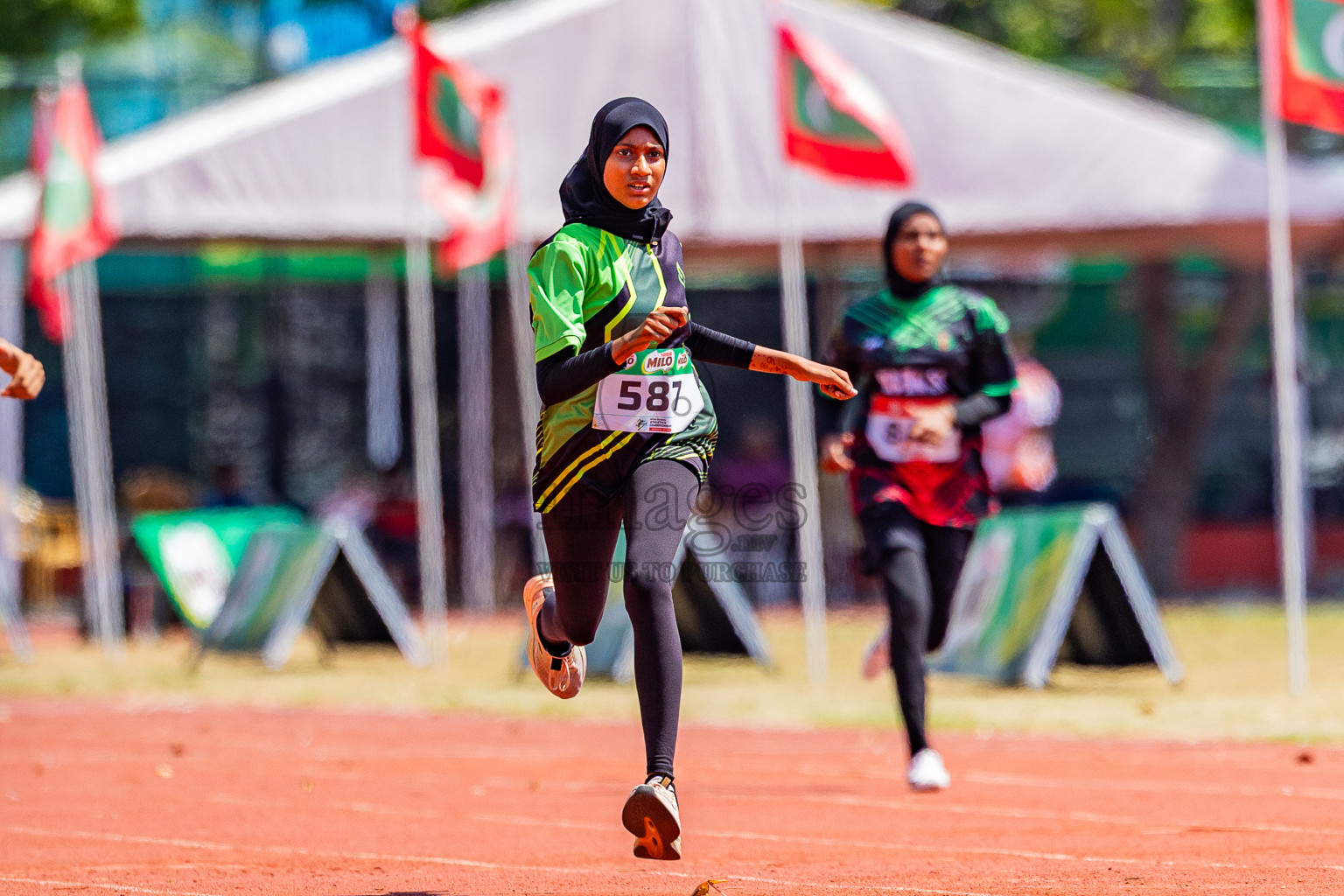Day 2 of Inter-school Athletics Championship 2025 held in Ekuveni Synthetic Track, Male', Maldives on Tuesday, 07th October 2025. Photos by: Areef Adam / Images.mv