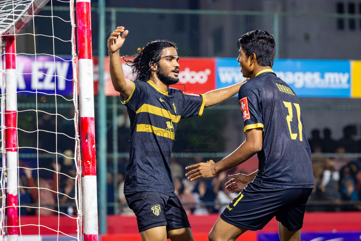 HA Utheemu vs HA Muraidhoo in Day 13 of Golden Futsal Challenge 2025 was held on Friday, 17th January 2025, in Hulhumale', Maldives. Photos: Nausham Waheed / images.mv