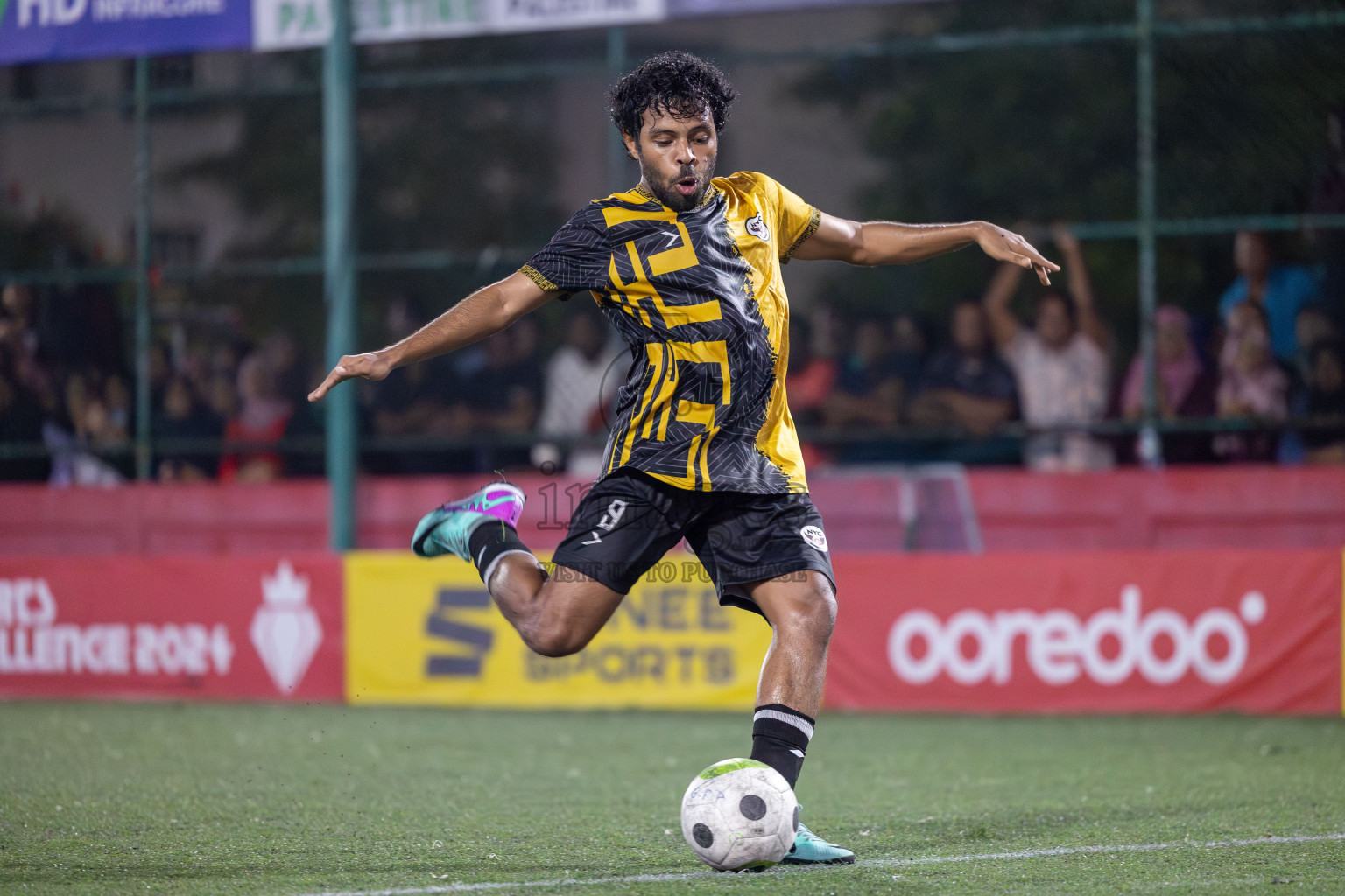 M. Naalaafushi vs M. Maduvvari in Day 28 of Golden Futsal Challenge 2024 was held on Sunday , 11th February 2024 in Hulhumale', Maldives Photos: Mohamed Mahfooz Moosa / images.mv