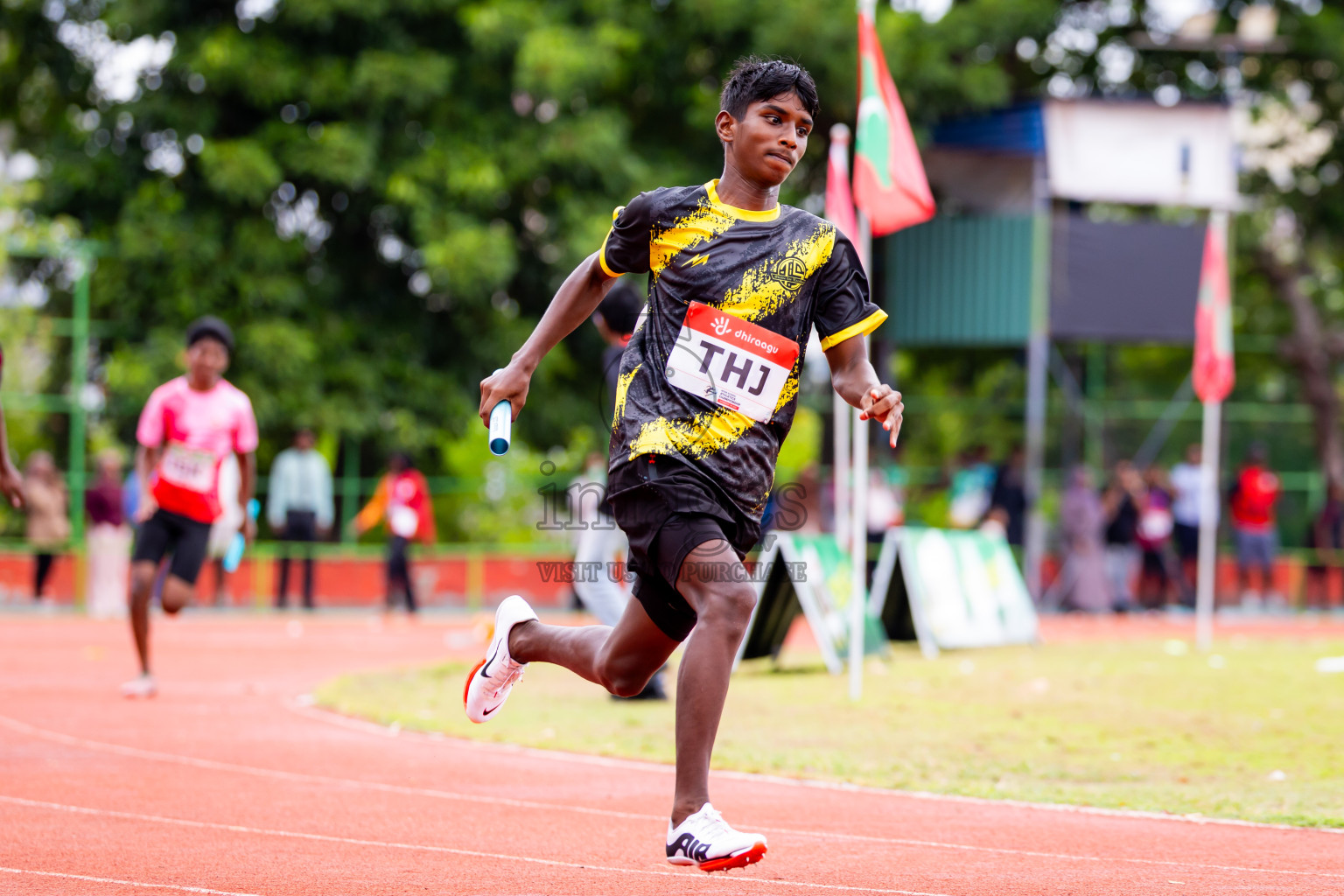 Day 6 of Inter-school Athletics Championship 2025 held in Ekuveni Synthetic Track, Male', Maldives on Sunday, 12th October 2025. Photos by: Nausham Waheed / Images.mv