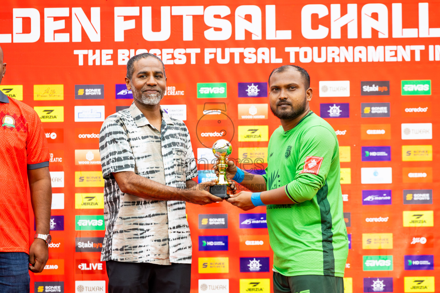 Sh Kanditheemu vs Sh Milandhoo in Day 21 of Golden Futsal Challenge 2025 was held on Saturday , 25th January 2025, in Hulhumale', Maldives.
Photos: Ismail Thoriq / images.mv