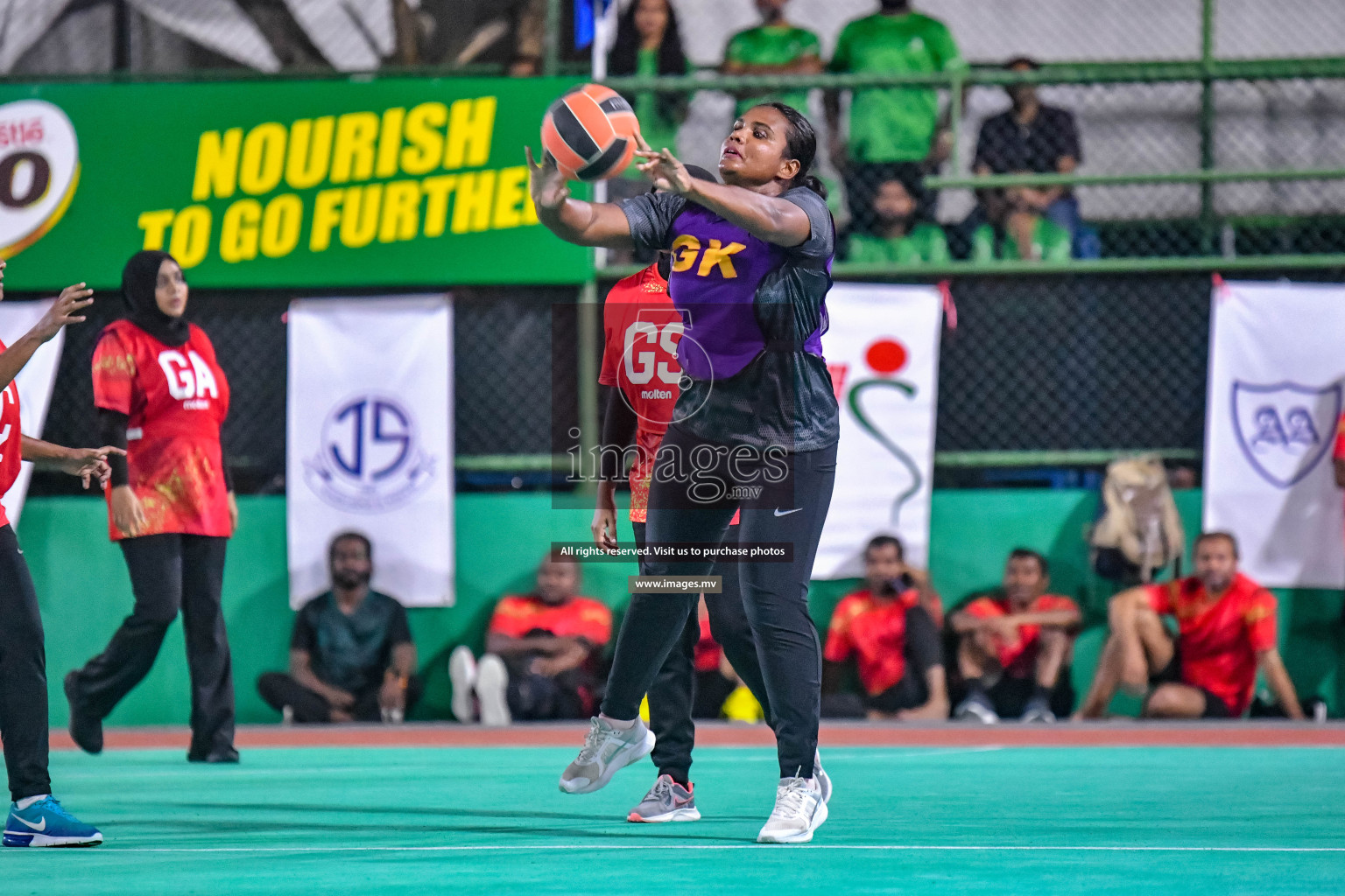 Final of Inter-School Parents Netball Tournament was held in Male', Maldives on 4th December 2022. Photos: Nausham Waheed / images.mv