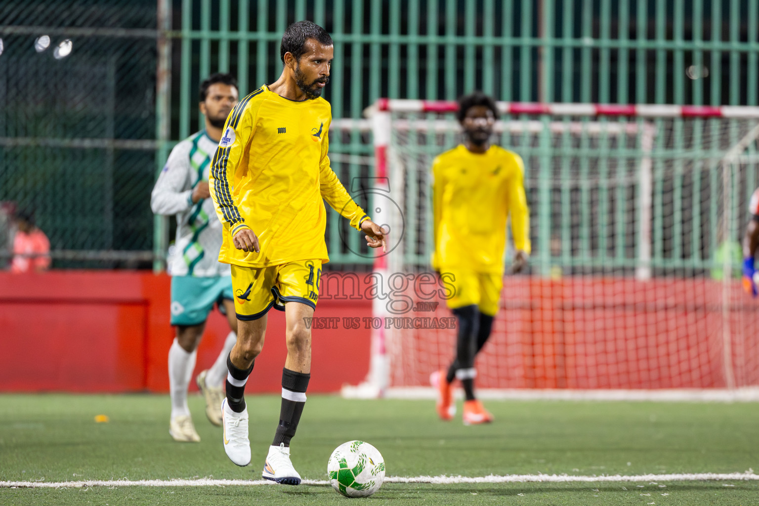 Dharumavantha vs The Hawks in Day 5 of Office League 2025 was held on Sunday, 20th April 2025 in Hulhumale', Maldives.
Photos: Ismail Thoriq / images.mv