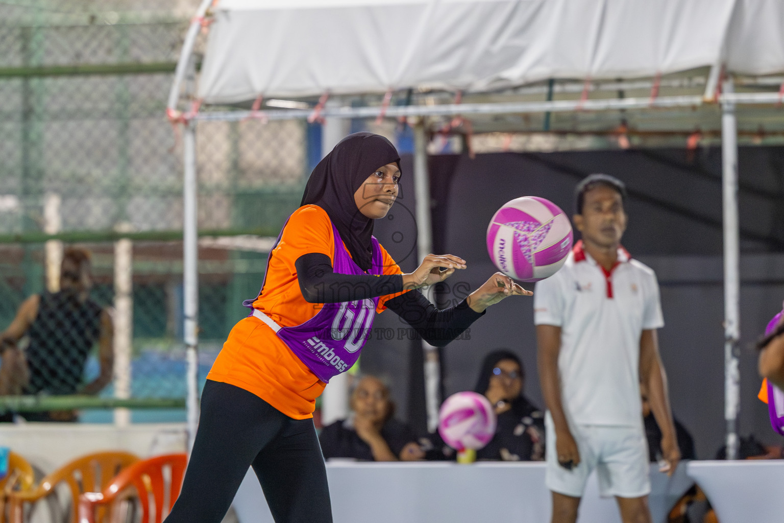 Invicto Sports Club vs N Sports Academy in Division 2 of National Netball Tournament 2025 held in Ekuveni Netball Court at Male', Maldives on Wednesday, 21st May 2025. Photos: Mohamed Mahfooz Moosa / images.mv