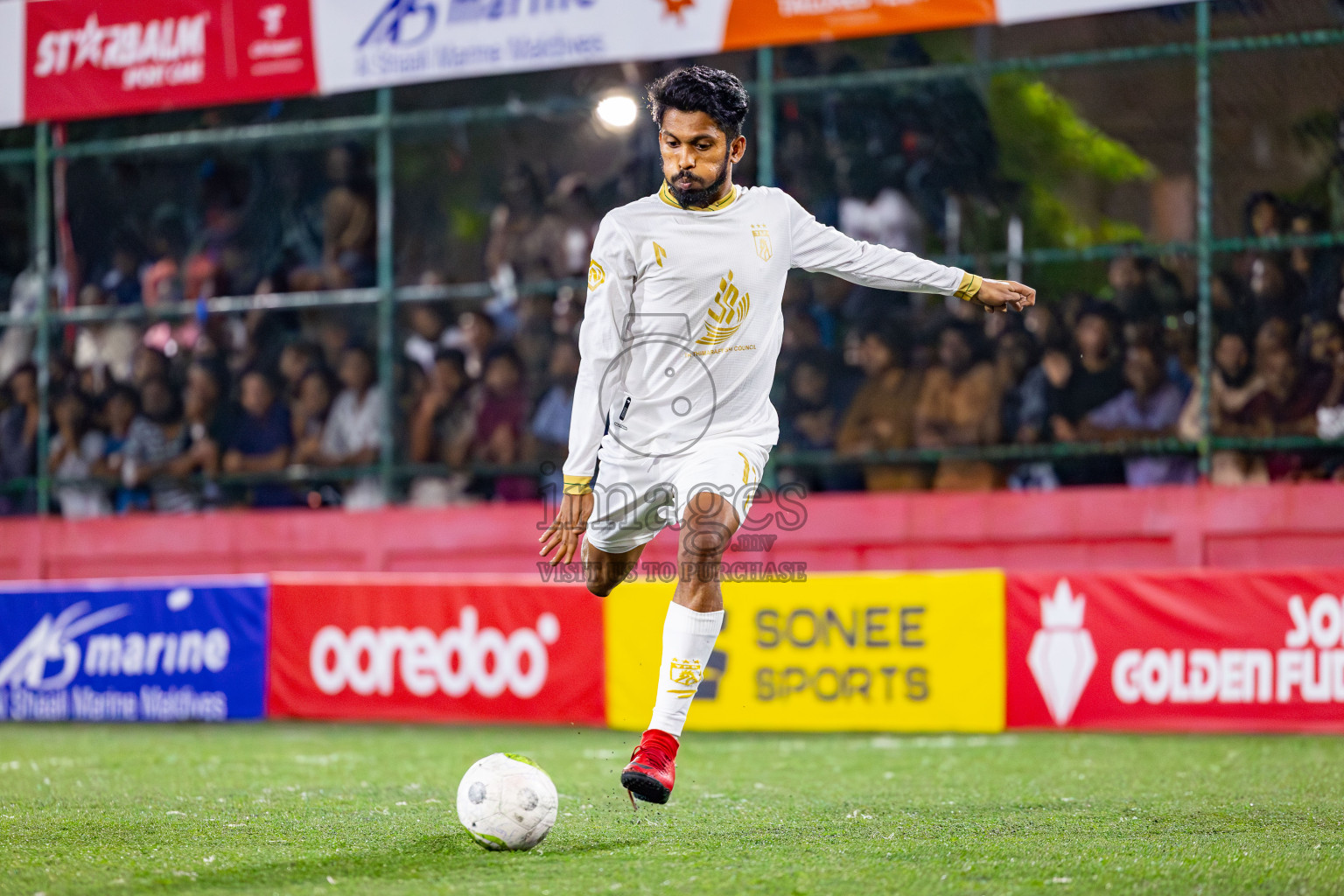 Th Thimarafushi vs L Gan on Day 37 of Golden Futsal Challenge 2024 was held on Thursday, 22nd February 2024, in Hulhumale', Maldives
Photos: Mohamed Mahfooz Moosa/ images.mv