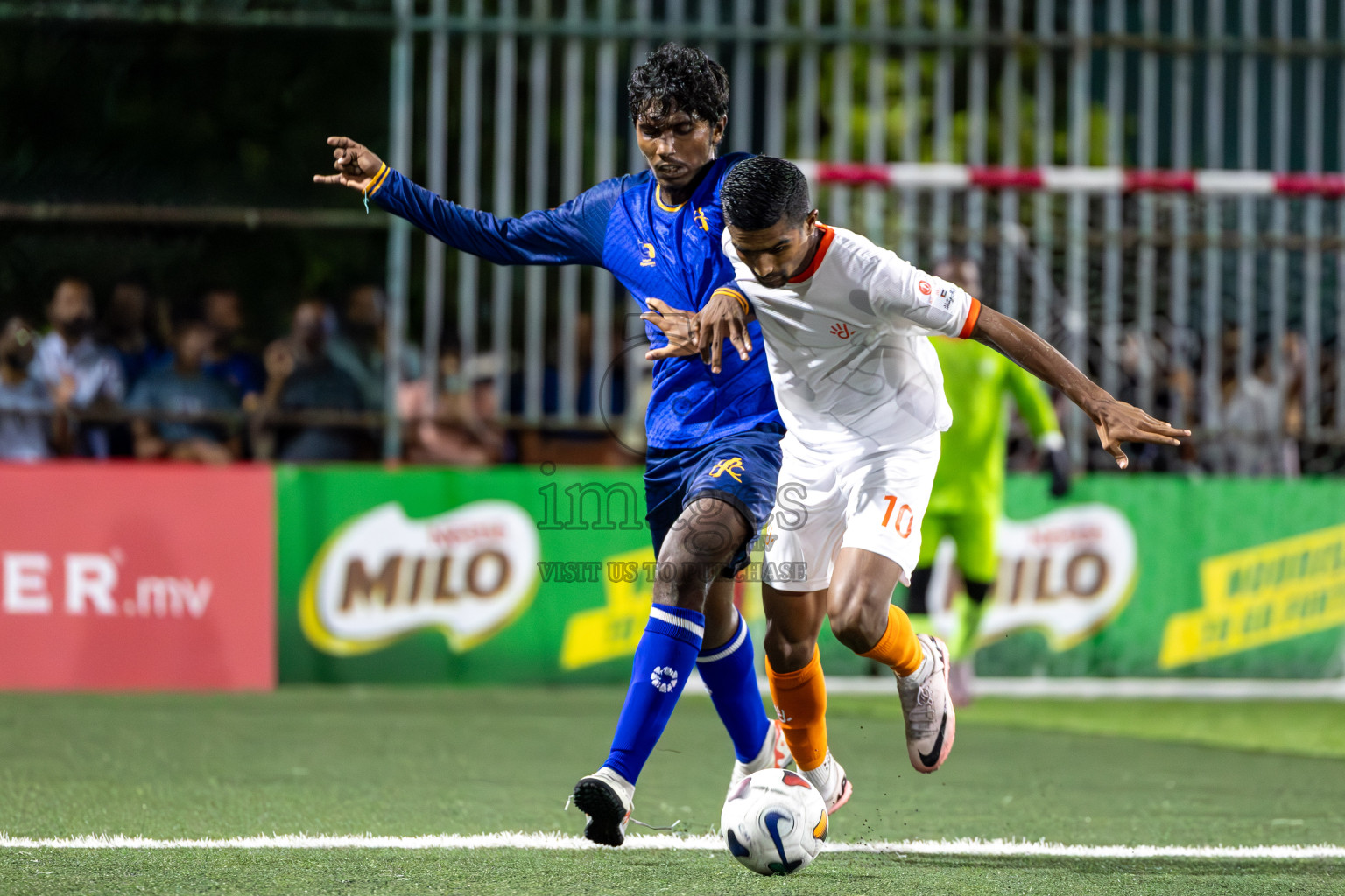 Customs RC vs Dhiraagu in Club Maldives Cup 2024 held in Rehendi Futsal Ground, Hulhumale', Maldives on Saturday, 28th September 2024. Photos: Ismail Thoriq / images.mv