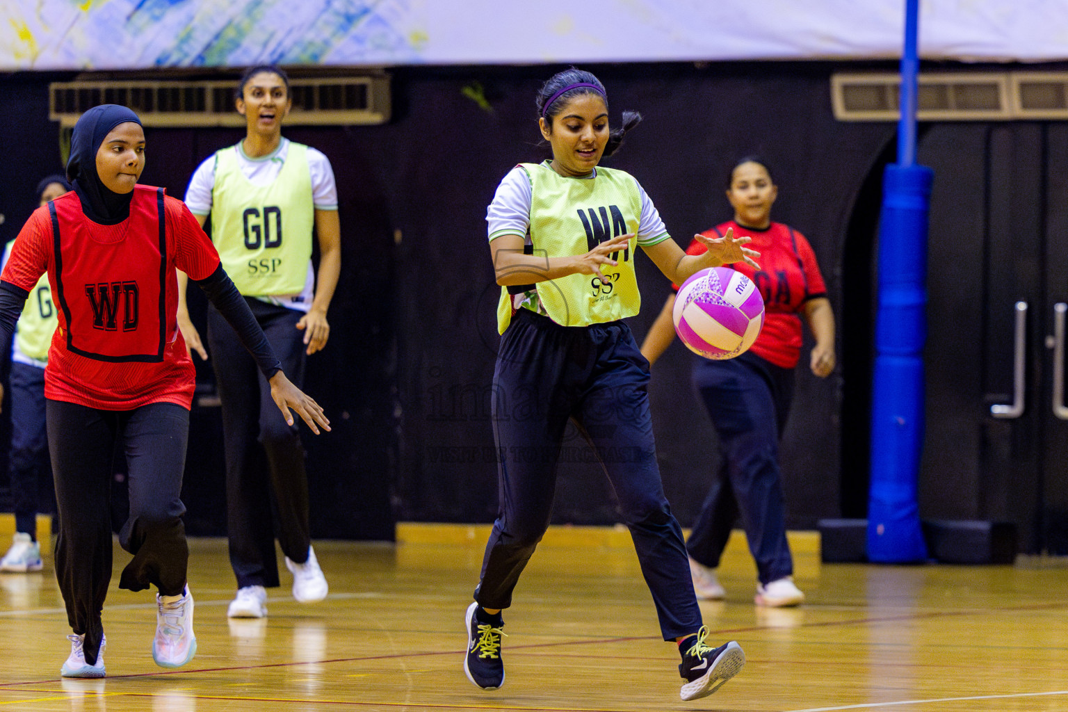 Matrix vs Club green streets in 1st division Final of National Netball Tournament 2025 held in Social Center at Male', Maldives on Thursday, 29th May 2025. Photos: Nausham Waheed / images.mv