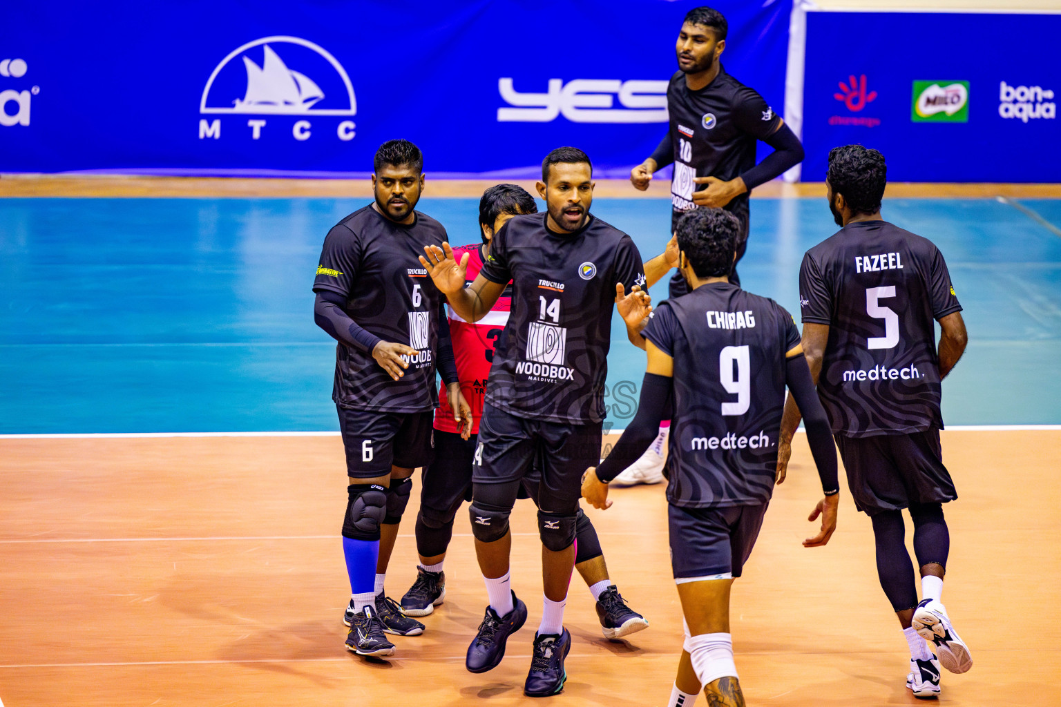 Day 2 of MILO VAM Cup 2024 Men's Division was held in Social Center Indoor Hall on Tuesday, 29th October 2024. Photos: Nausham Waheed / images.mv