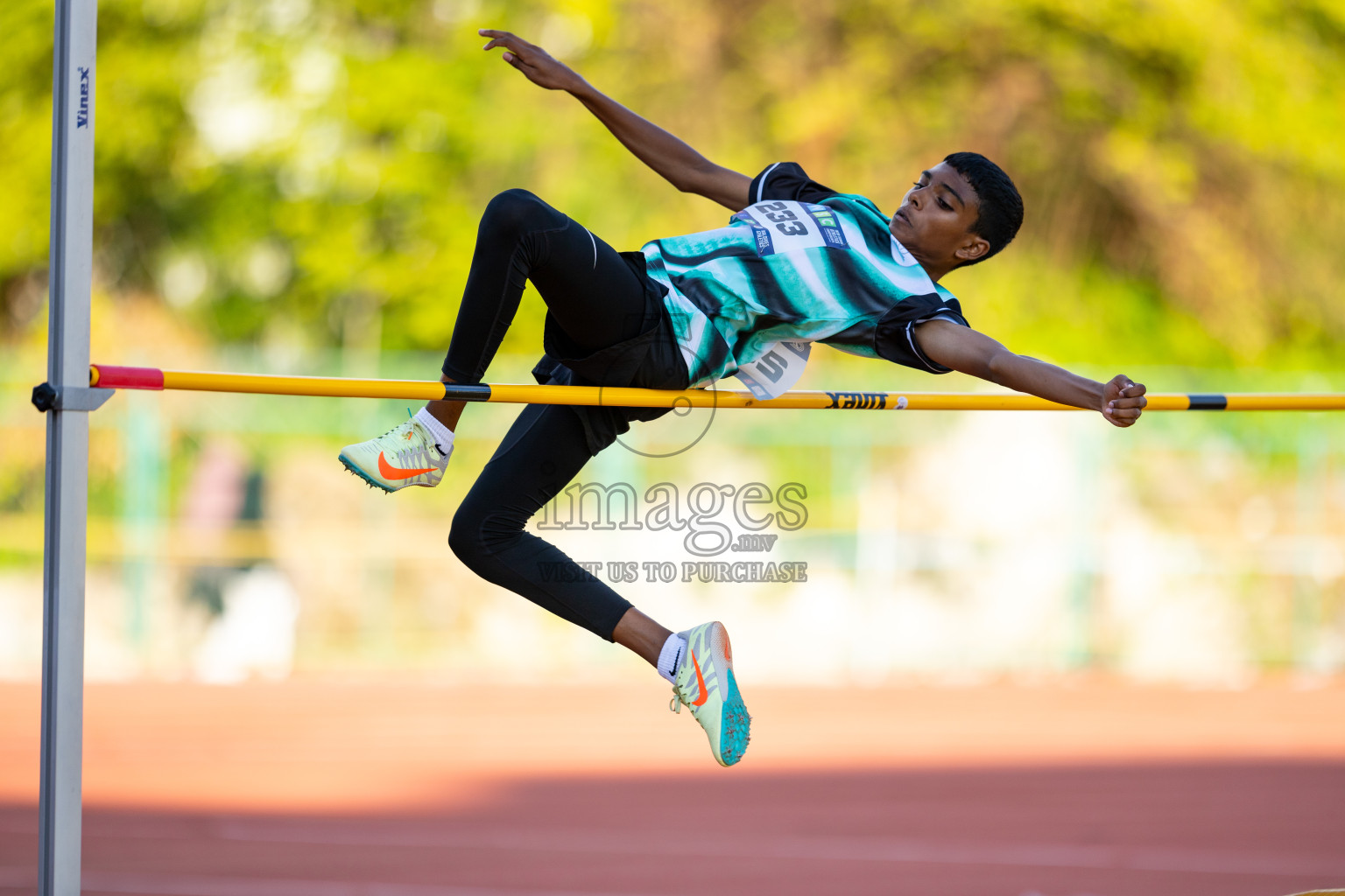 Day 1 of MWSC Interschool Athletics Championships 2024 held in Hulhumale Running Track, Hulhumale, Maldives on Saturday, 9th November 2024. Photos by: Ismail Thoriq / Images.mv