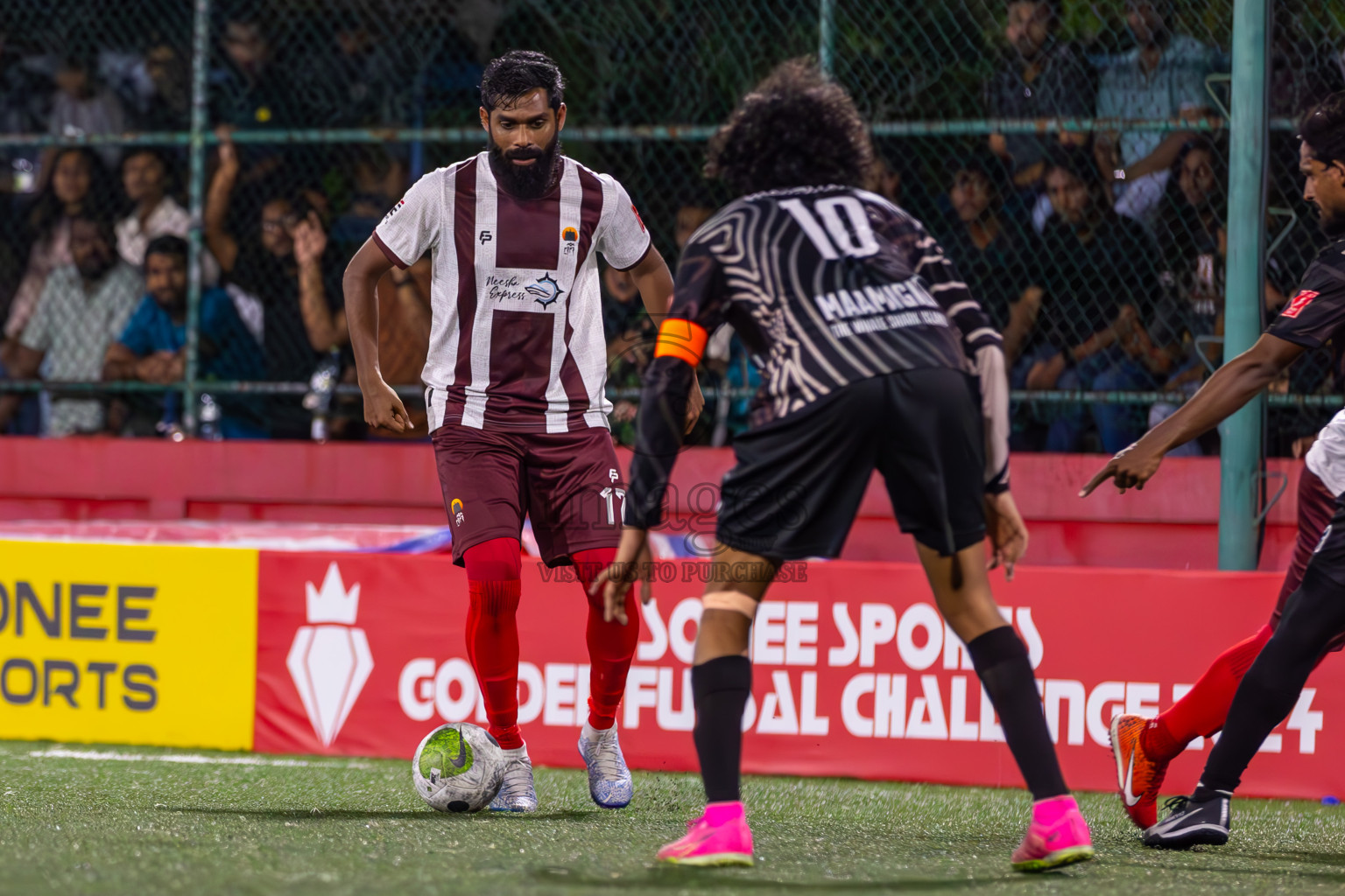 ADh Maamigili vs ADh Fenfushi in Day 12 of Golden Futsal Challenge 2024 was held on Friday, 26th January 2024, in Hulhumale', Maldives
Photos: Ismail Thoriq / images.mv