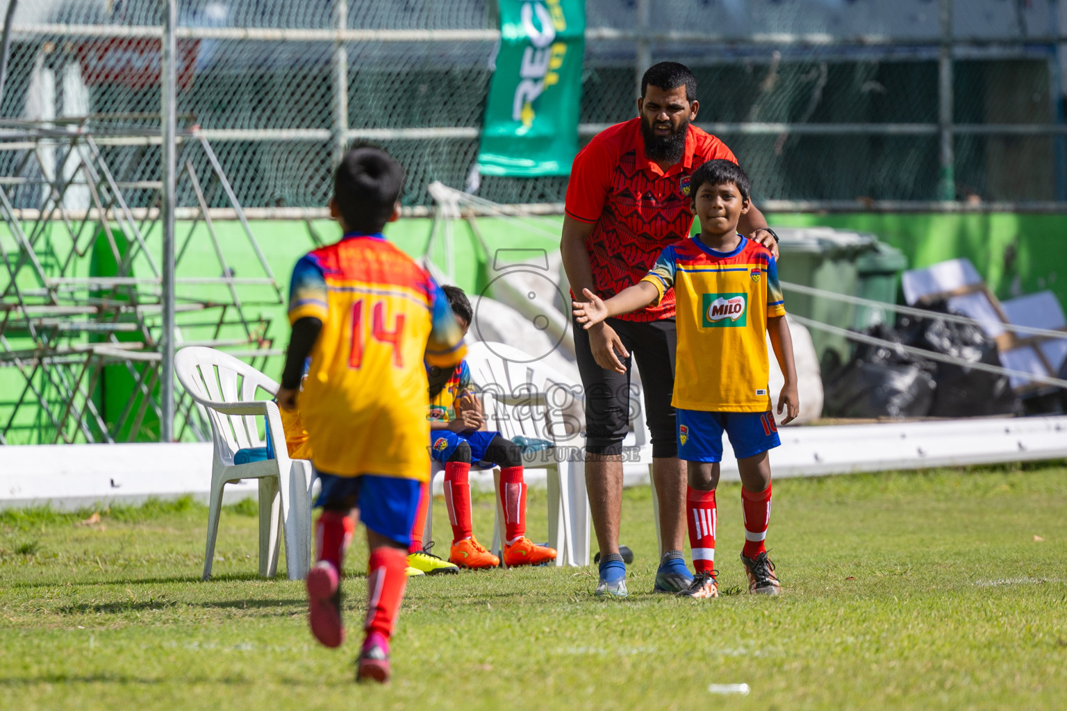 Day 2 of MILO Academy Championship 2025 was held on Friday, 14th February 2025 in Henveiru Stadium. 
Photos: Hassan Simah / Images.mv