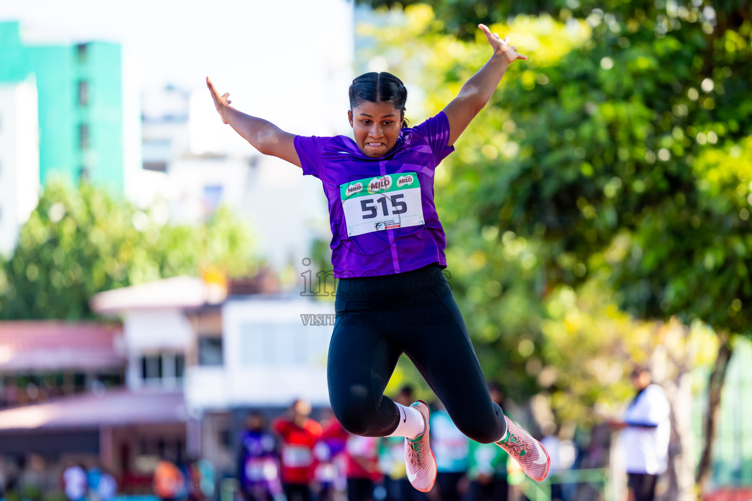 Day 1 of Inter-school Athletics Championship 2025 held in Ekuveni Synthetic Track, Male', Maldives on Monday, 06th October 2025. Photos by: Nausham Waheed / Images.mv