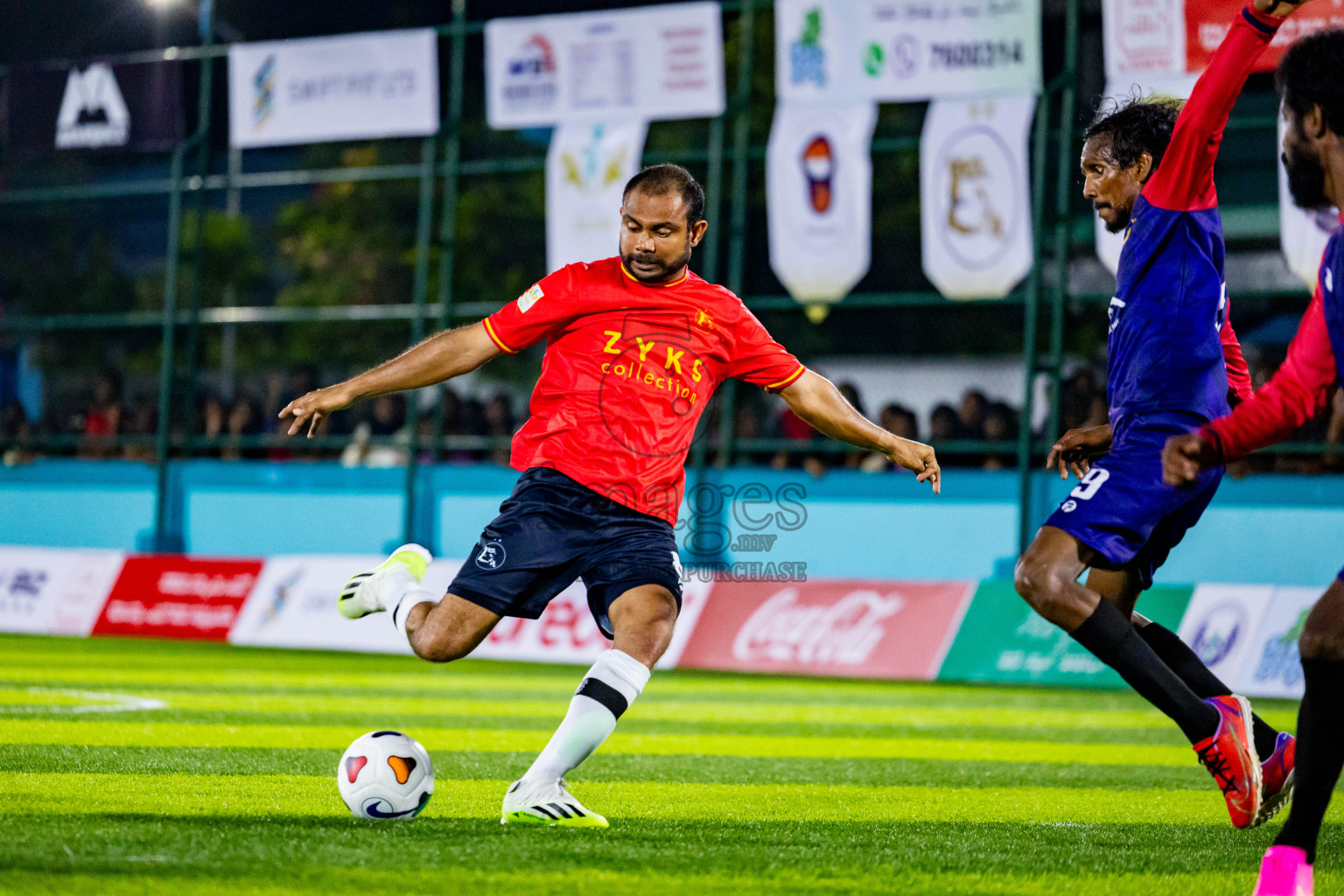 Fools SC vs Kovigoani in Day 1 of Laamehi Dhiggaru Ekuveri Futsal Challenge 2024 was held on Friday, 26th July 2024, at Dhiggaru Futsal Ground, Dhiggaru, Maldives Photos: Nausham Waheed / images.mv